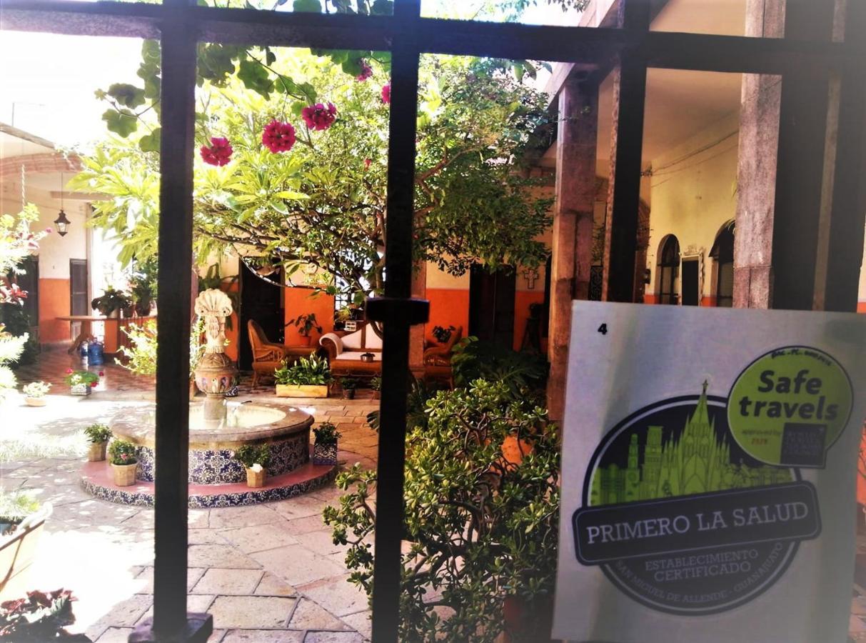 圣多明哥套房公寓式酒店 圣米格尔－德阿连德 外观 照片